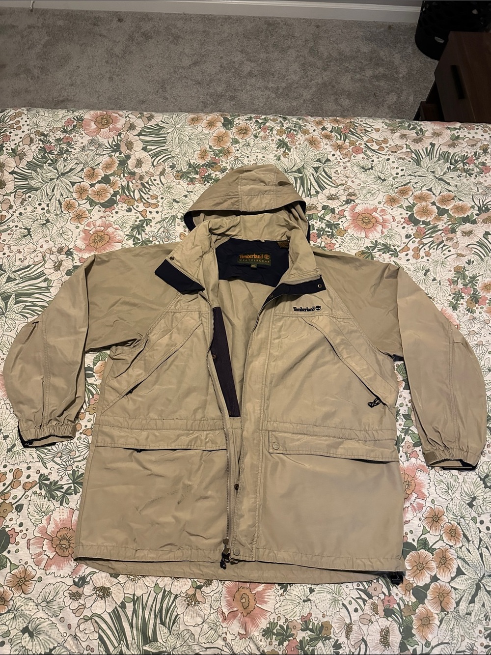 Vintage Timberland - Khaki Hooded Shell Jacket